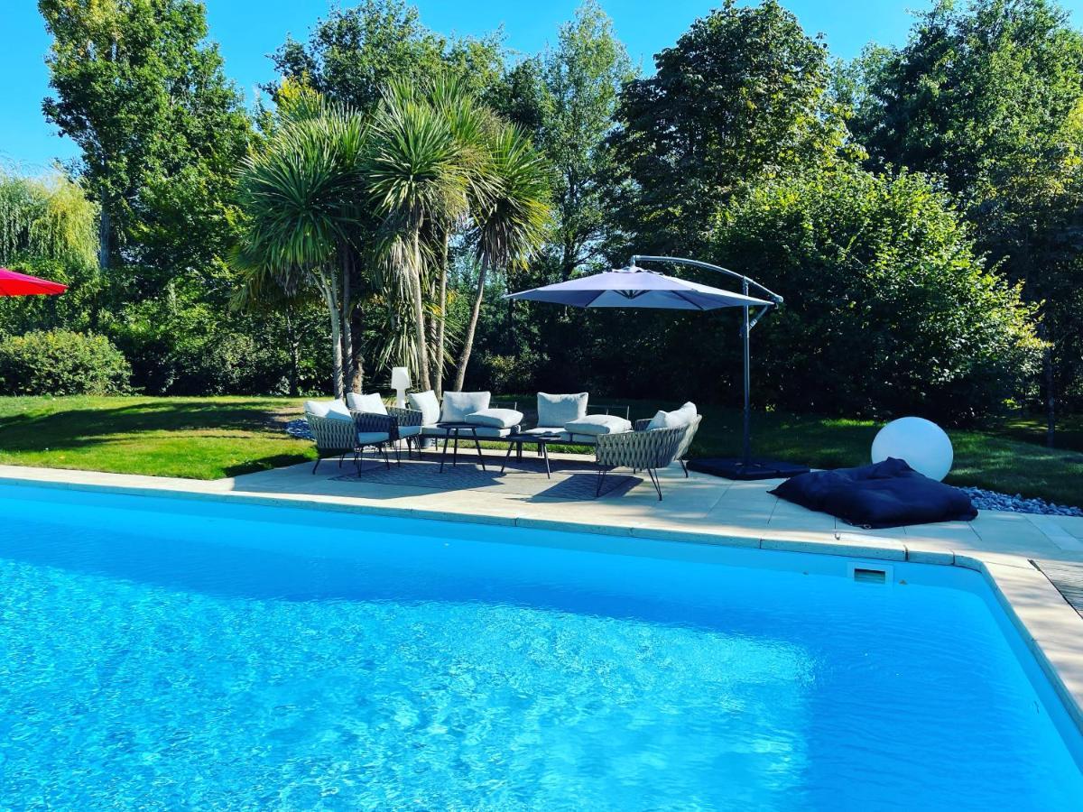 Bed and Breakfast Les Arbres Rouges Suce-sur-Erdre Екстер'єр фото